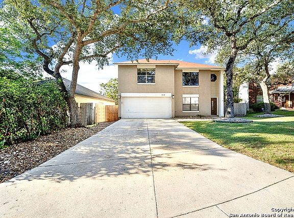 2nd image of 9514 Winding Elm Pl