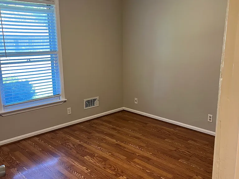 1115 Meadowridge Trl — Photo 35
