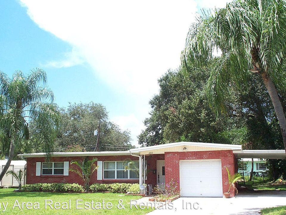 1st image of 4810 N Collins Ln