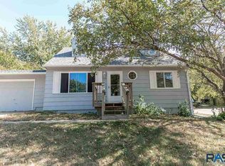 1908 S Grandview Ave, Sioux Falls, SD 57103