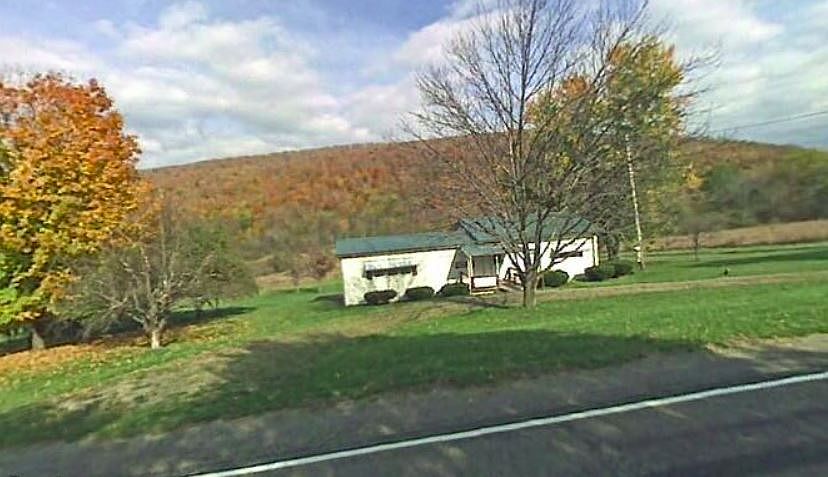 1st image of 7570 Farrington Hollow Rd