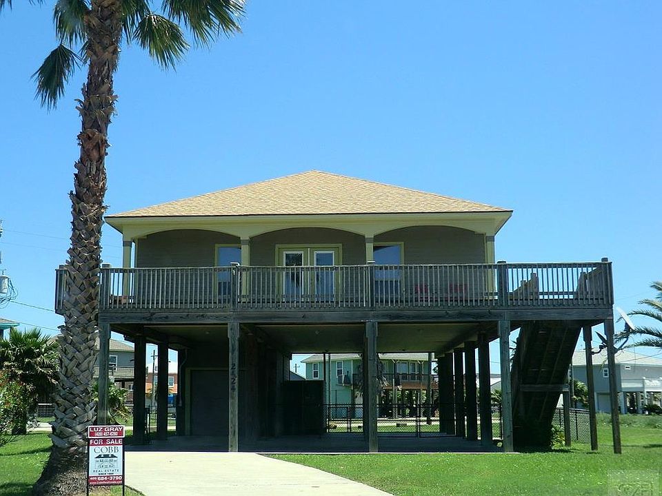 1st image of 2424 Sand Crab Ln