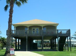 2424 Sand Crab Ln, Crystal Beach, TX 77650