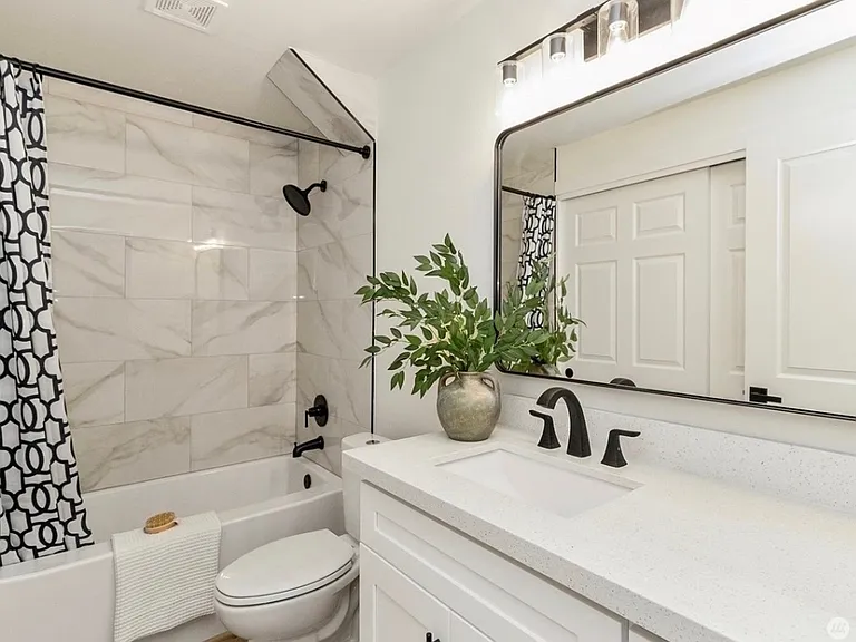 27409 Church Creek Loop NW — Photo 14