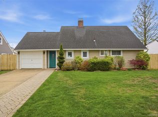 42 Saddler Lane, Levittown, NY 11756