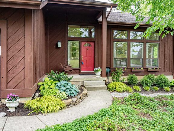 2nd image of 5561 Eagle Ln