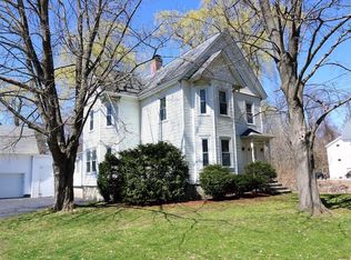 85 Acton Rd, Chelmsford, MA 01824