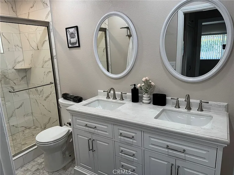 11138 Aqua Vista St — Photo 12