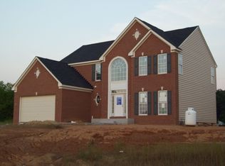 13411 Oaklands Manor Dr, Laurel, MD 20708