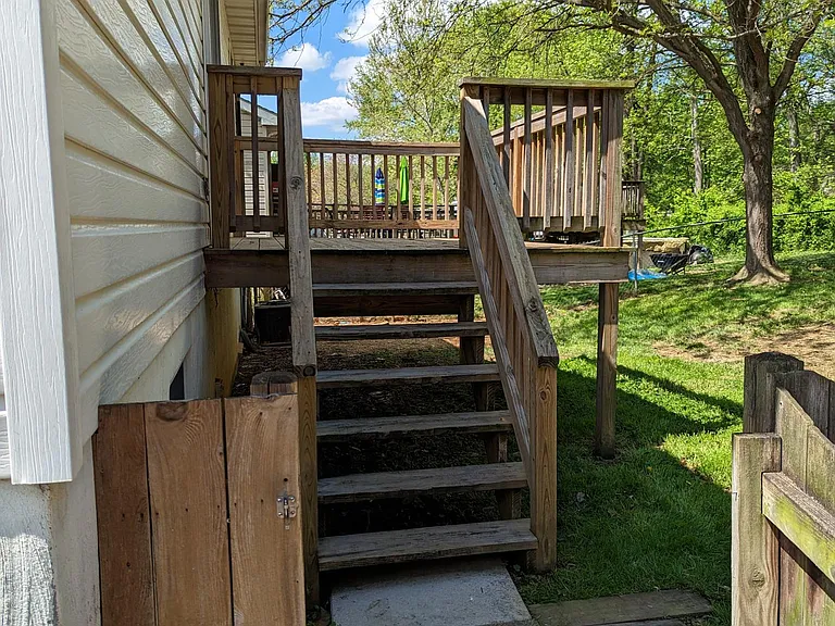 309 Gray Mount Cir — Photo 3