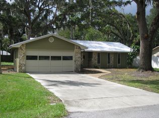 2126 Pine Tree Dr, Edgewater, FL 32141