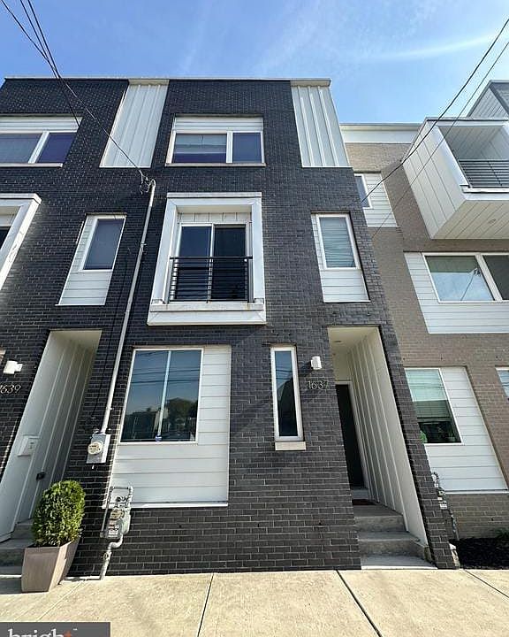 1st image of 1637 N Randolph St Lot 12