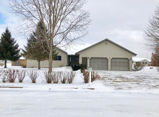 19760 Crestwood Ln, Galesville, WI 54630