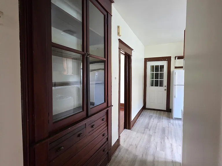 37 Barclay St #1 — Photo 7