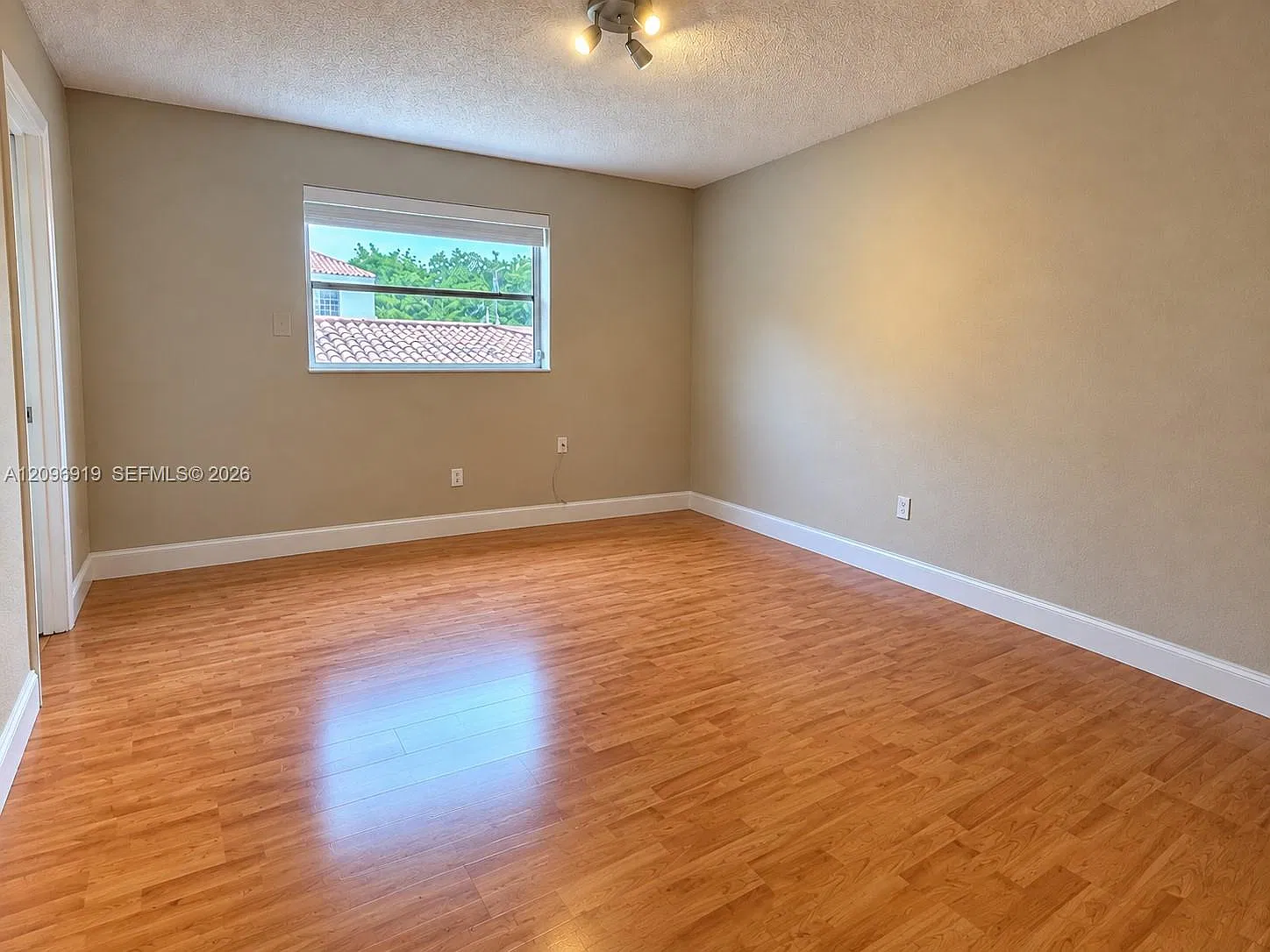 Villa Santander Condo — Photo 3