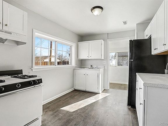 5th image of 5620 E Alameda Avenue