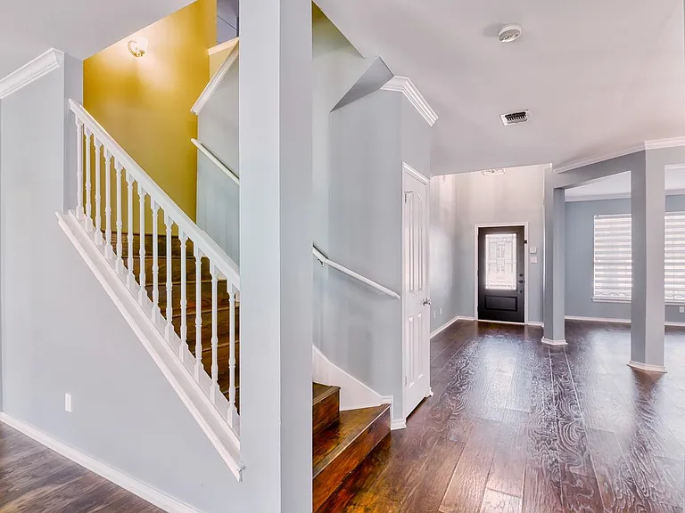 22503 Madison Park — Photo 5