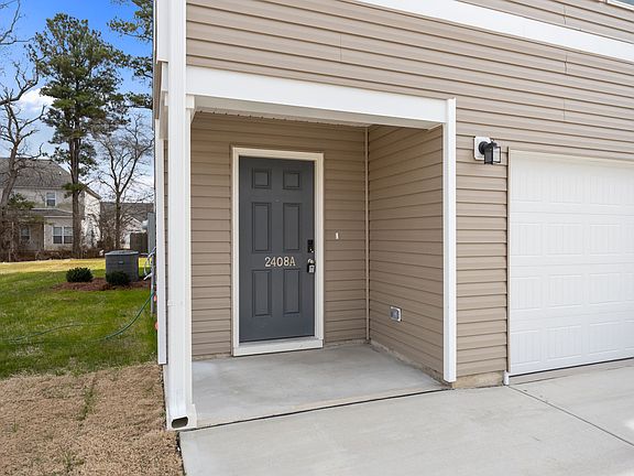 2nd image of 2408 Brookville Dr