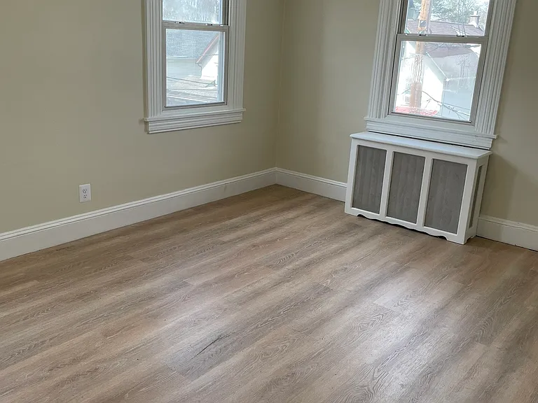 201 Simpson Rd — Photo 21