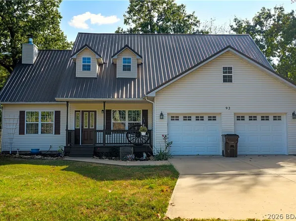 92 Manchester Ln, Camdenton, MO 65020