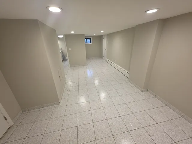 142-144 N Broadway #1 — Photo 15