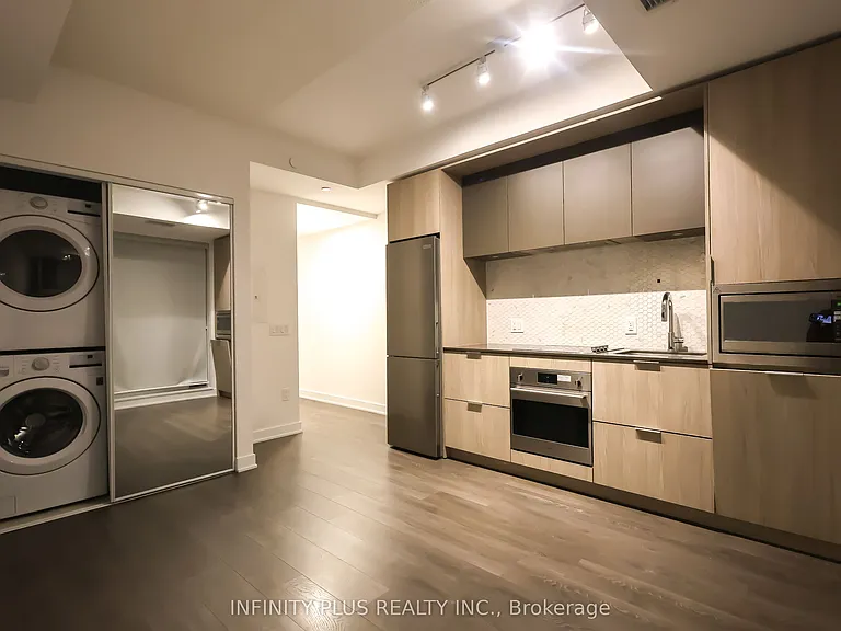 130 River St E #3006 — Photo 12