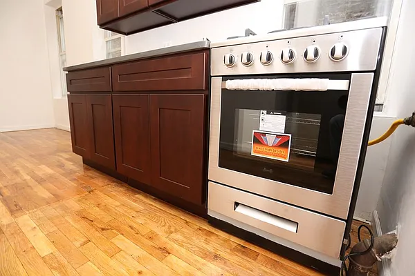 Rented by Gatsby Enterprises, LLC | media 7