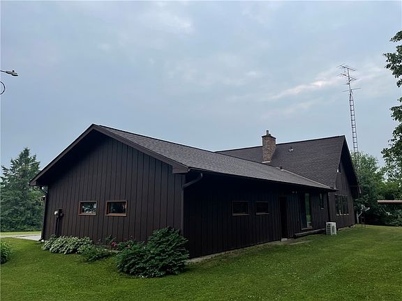 2nd image of W8435 Maple Ridge Road