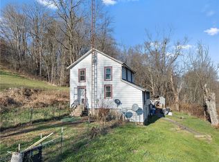 3060 Bark Rd, Magnolia, OH 44643