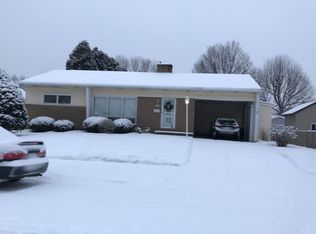 616 6th St NW, New Philadelphia, OH 44663
