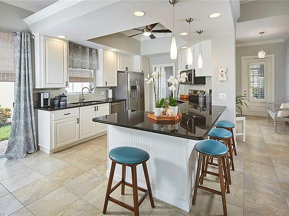 3rd image of 7998 Valentina CT