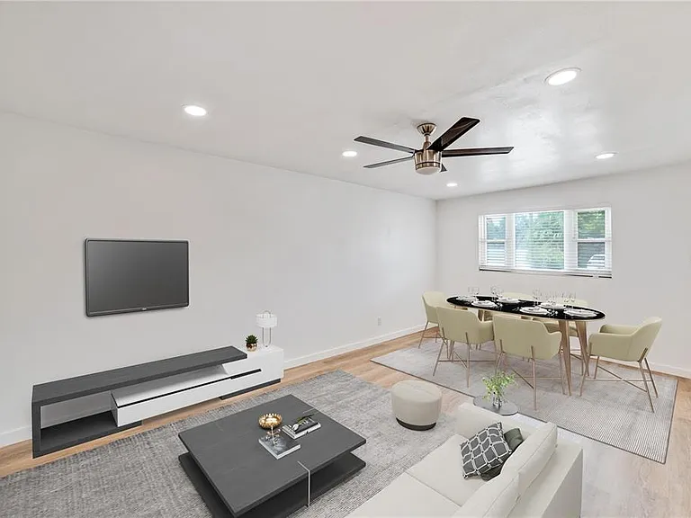 4413 W Rogers Ave — Photo 11