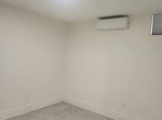 950 44th St, Brooklyn, NY 11219