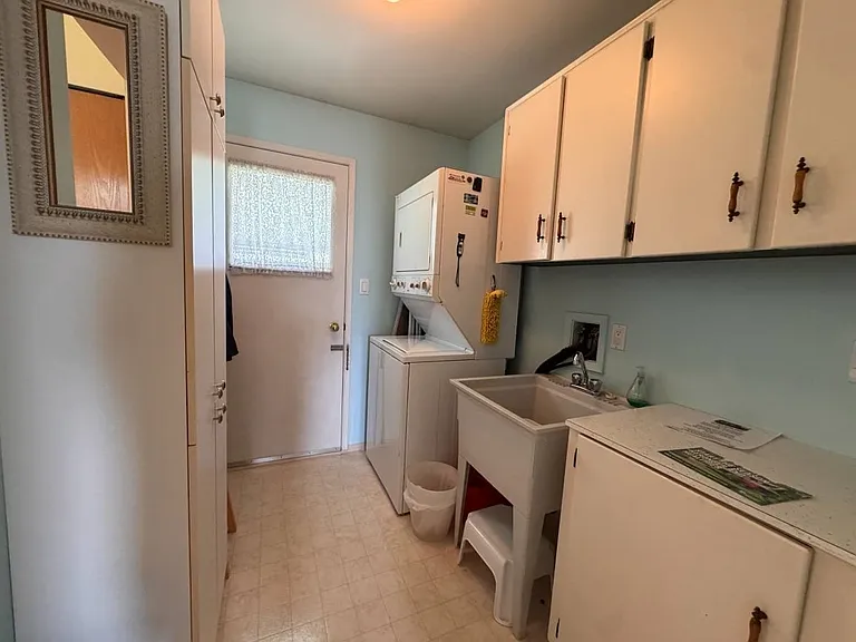 21946 Cliff Pl — Photo 17