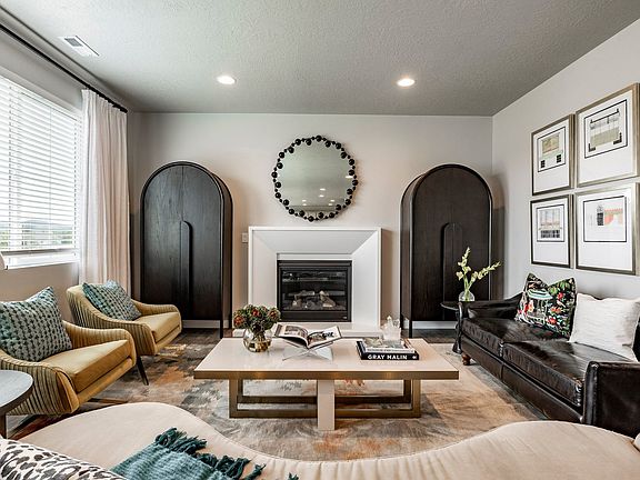 3rd image of 3035 Rock View Dr #108