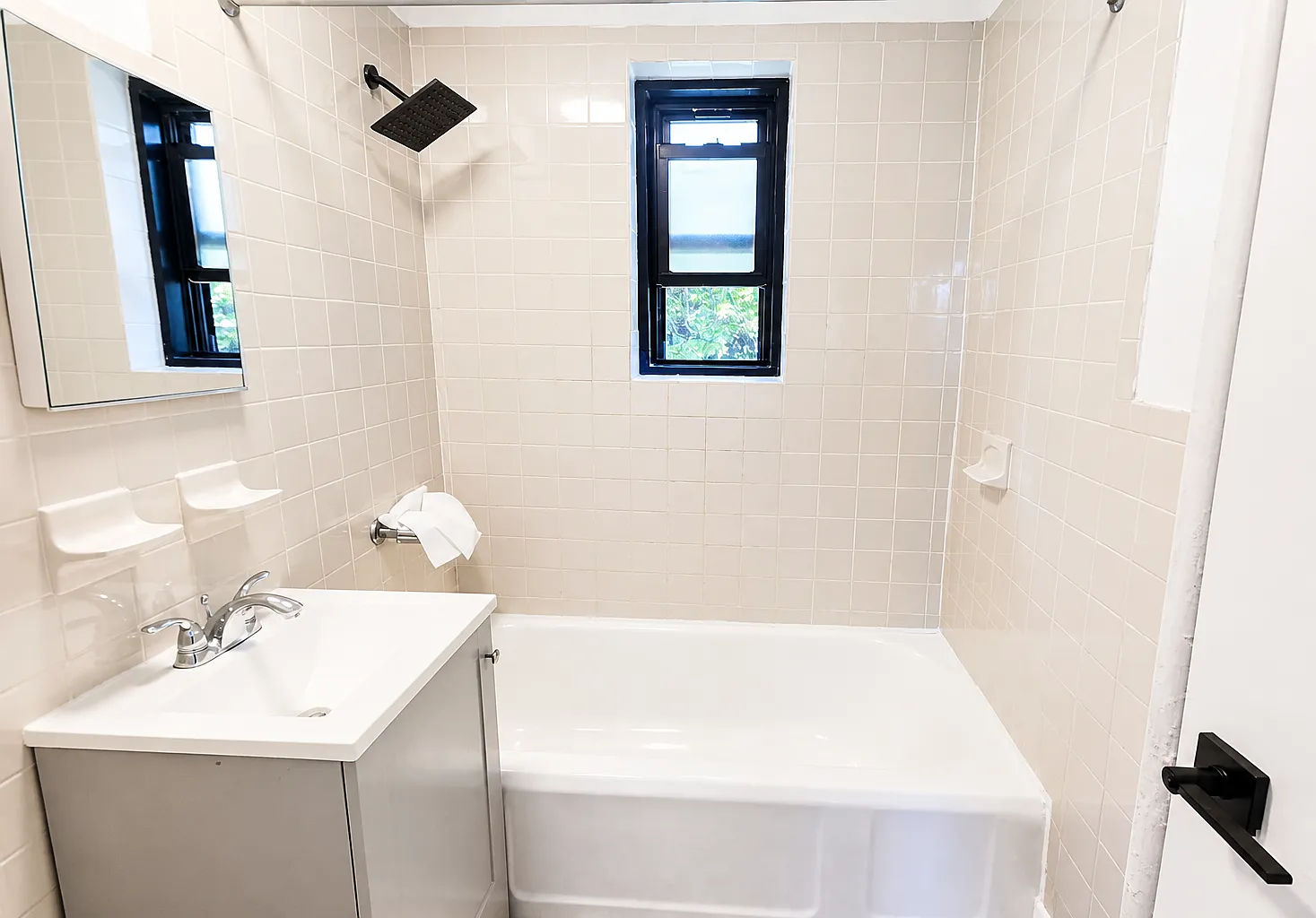 2 bed, $1,950 — Photo 3