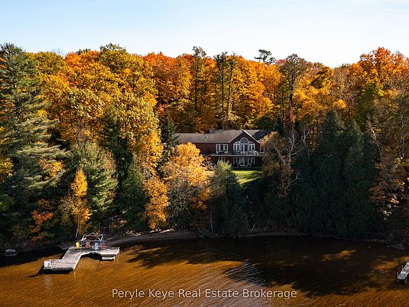 5th image of 200 Edgemere Rd W