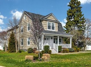 116 Reid St, Fairfield, CT 06824