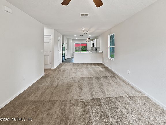 3rd image of 2440 CESERY Boulevard