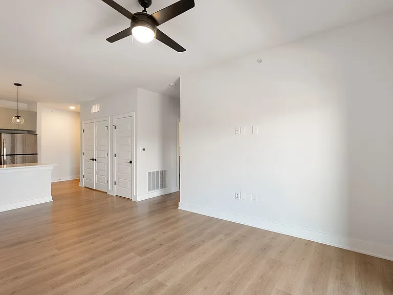 2500 Longview St #511 — Photo 7