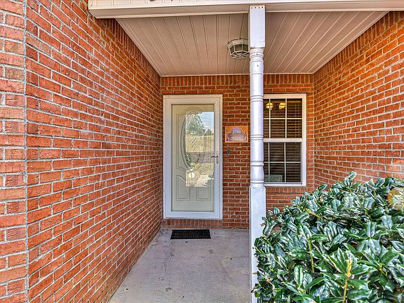 4th image of 3748 Pinnacle Place Drive