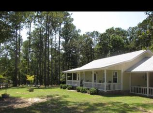 68 Dempsey Conn Rd, Hattiesburg, MS 39401