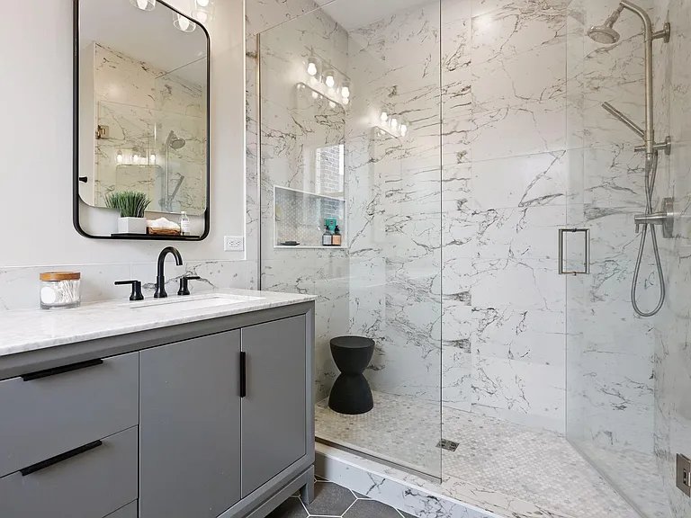 9 4th Ave N #103 — Photo 15