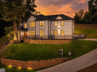 1238 Bloomsbury Ln, Gainesville, GA 30501