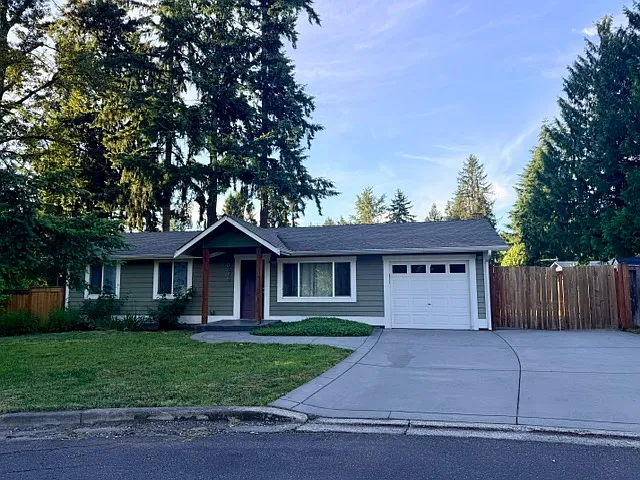20628 NE 75th Pl — Photo 2