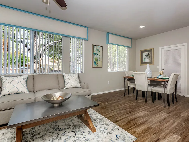 2c2 1119 SQFT 2 Bed 2 Bath