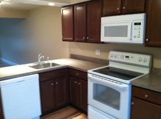 7 Clearfield Dr, Webster, NY