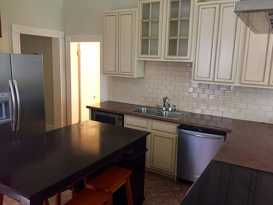 1st image of 144 Woodland Ave
