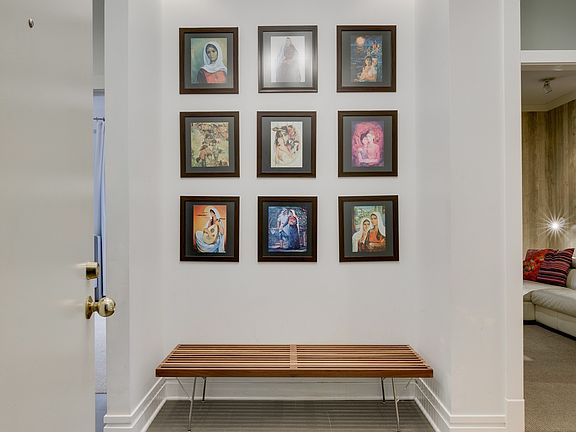 2nd image of 2041 N Magnolia Ave APT C