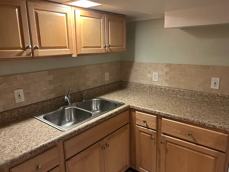 1567 Helderberg Ave #3 — Photo 4
